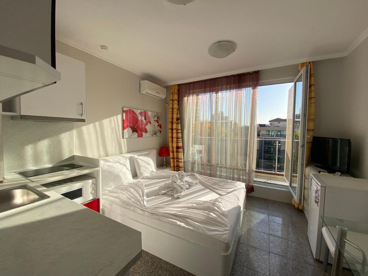 Admiral Plaza C52 Studio Sunny Beach Exterior photo